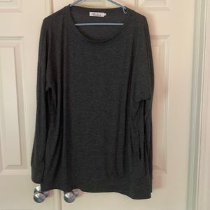 Women’s Gray Long Sleeved Crew Neck Tee Size XL
